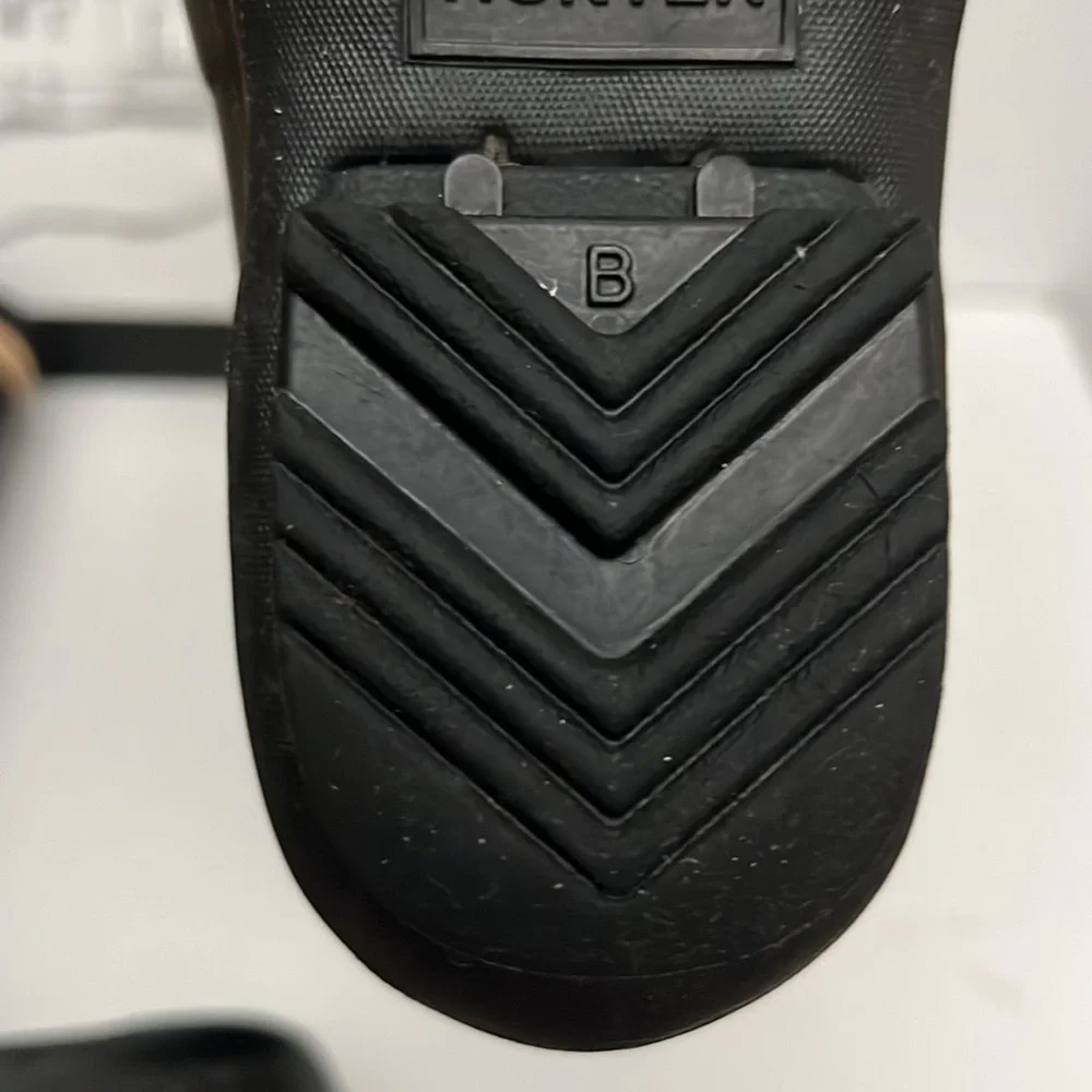 Hunter Original Kids' Classic Rain Boot Black Mate Little Kid/Big Kid) S… - Picture 14 of 16